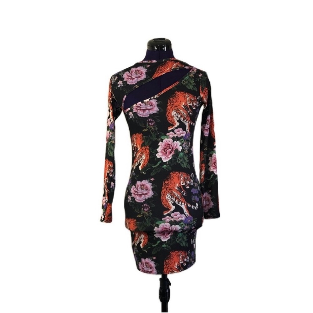Pretty Little Thing Black Tiger Floral Long Sleeve Dress